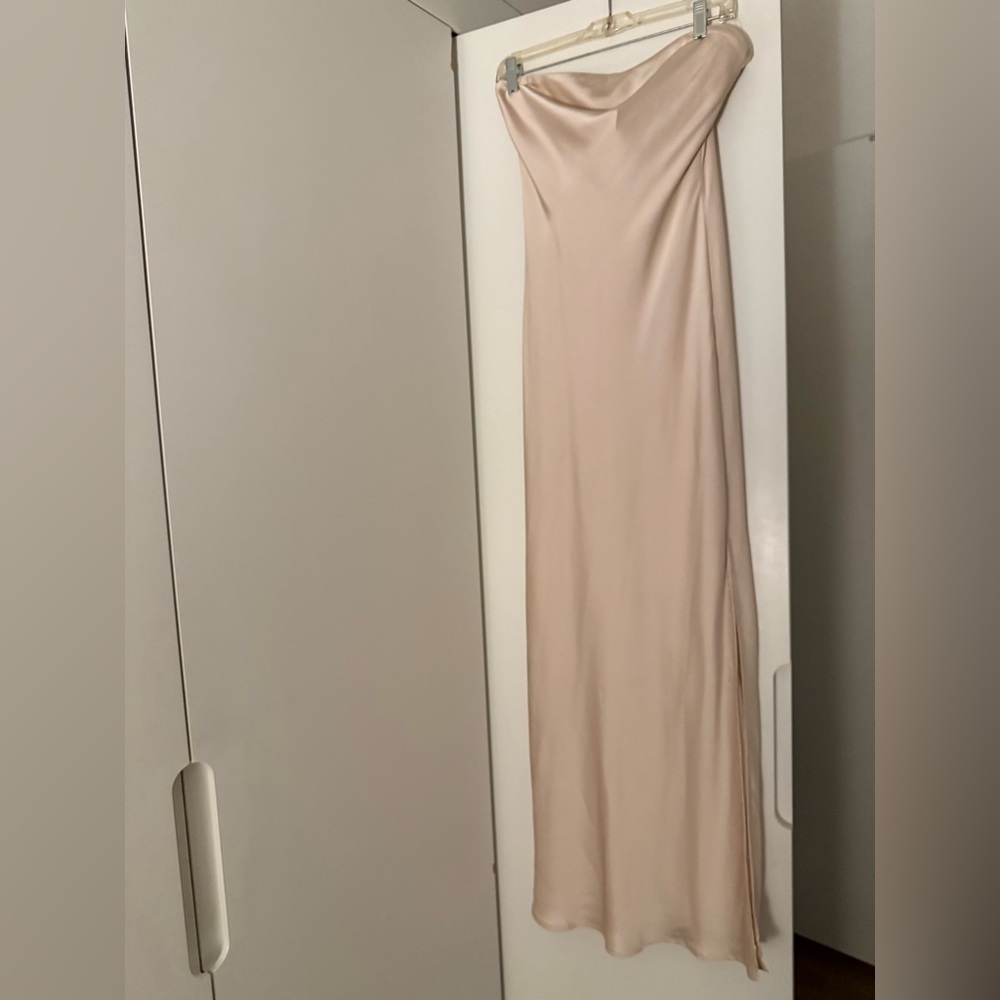 Elegant Cream Maxi Dress